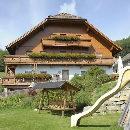 Apartment Urlaub Am Raderhof In Der Ferienregion Lungau
