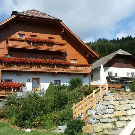 Urlaub Am Raderhof In Der Ferienregion Lungau Apartment *